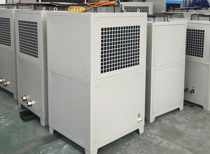 如何選擇合適的油冷機(jī)型號(hào)？